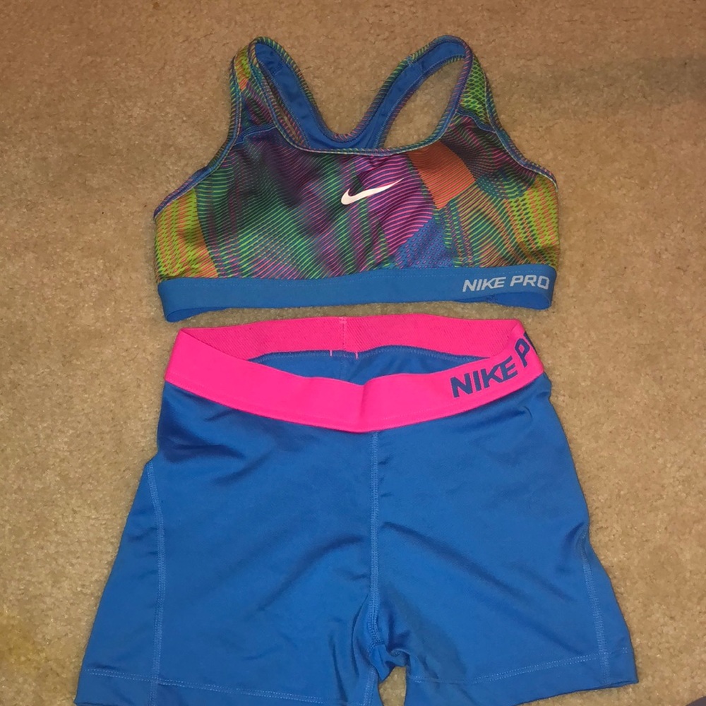 Nike Pro Short Set. NWOT